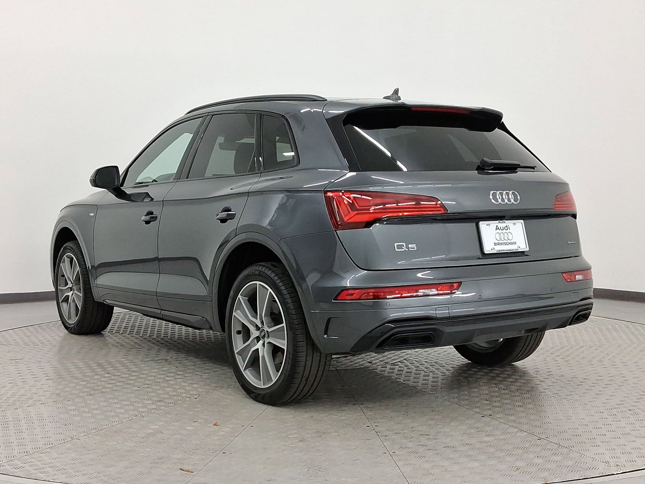 2025 Audi Q5 S line Premium photo 3