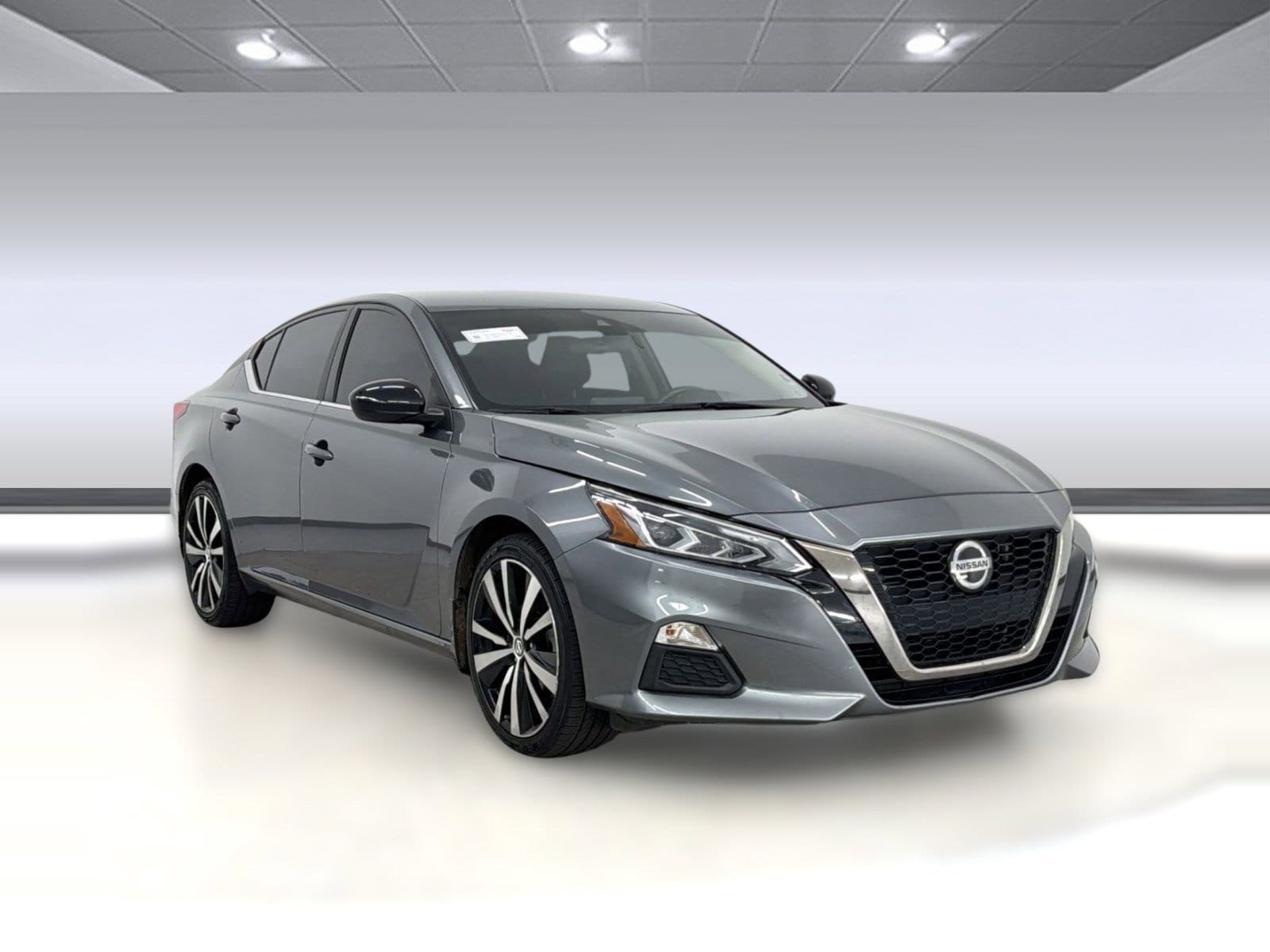 2021 Nissan Altima 2.5 SR photo 6