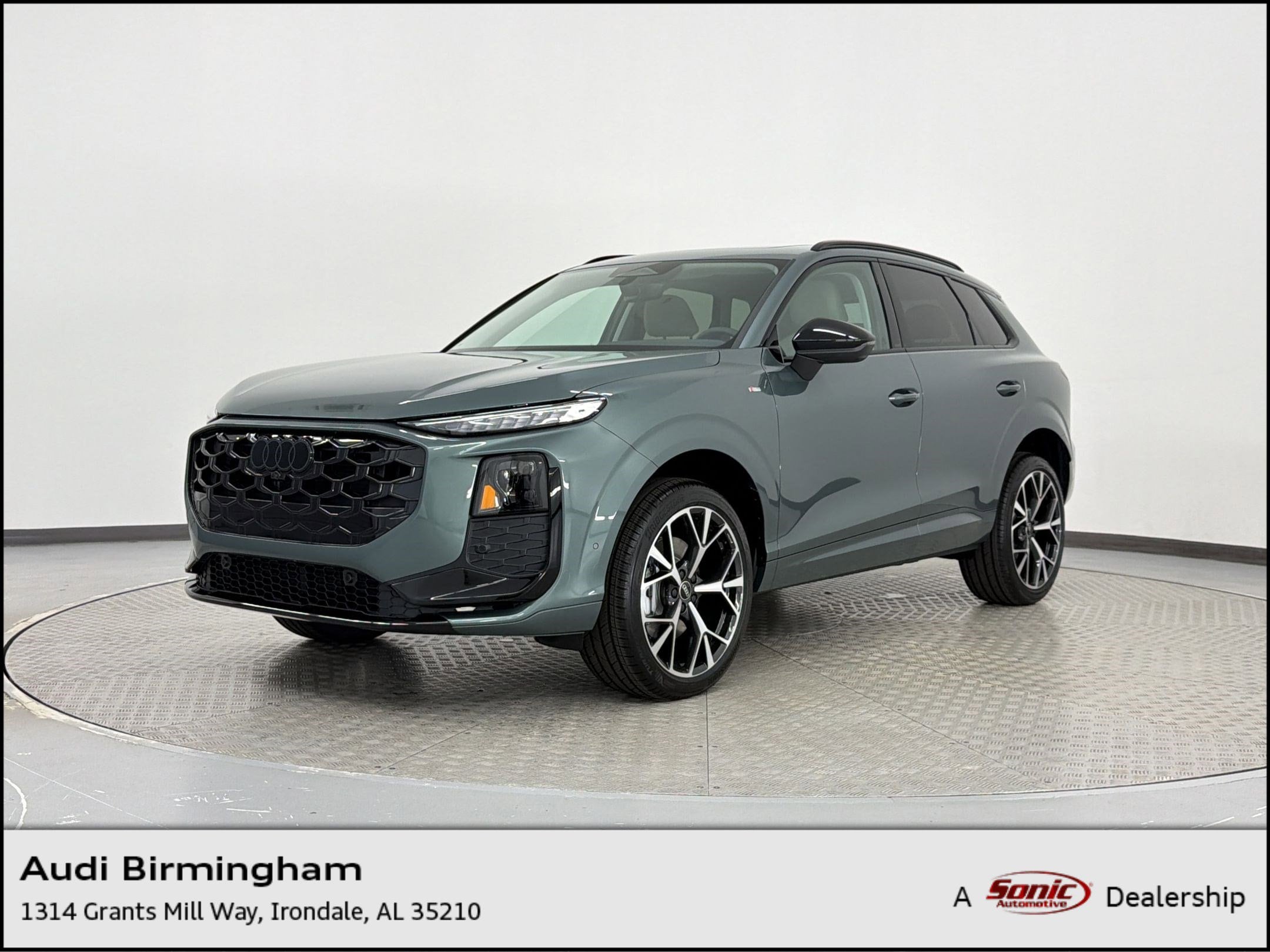 2026 Audi Q3 S line quattro's photo