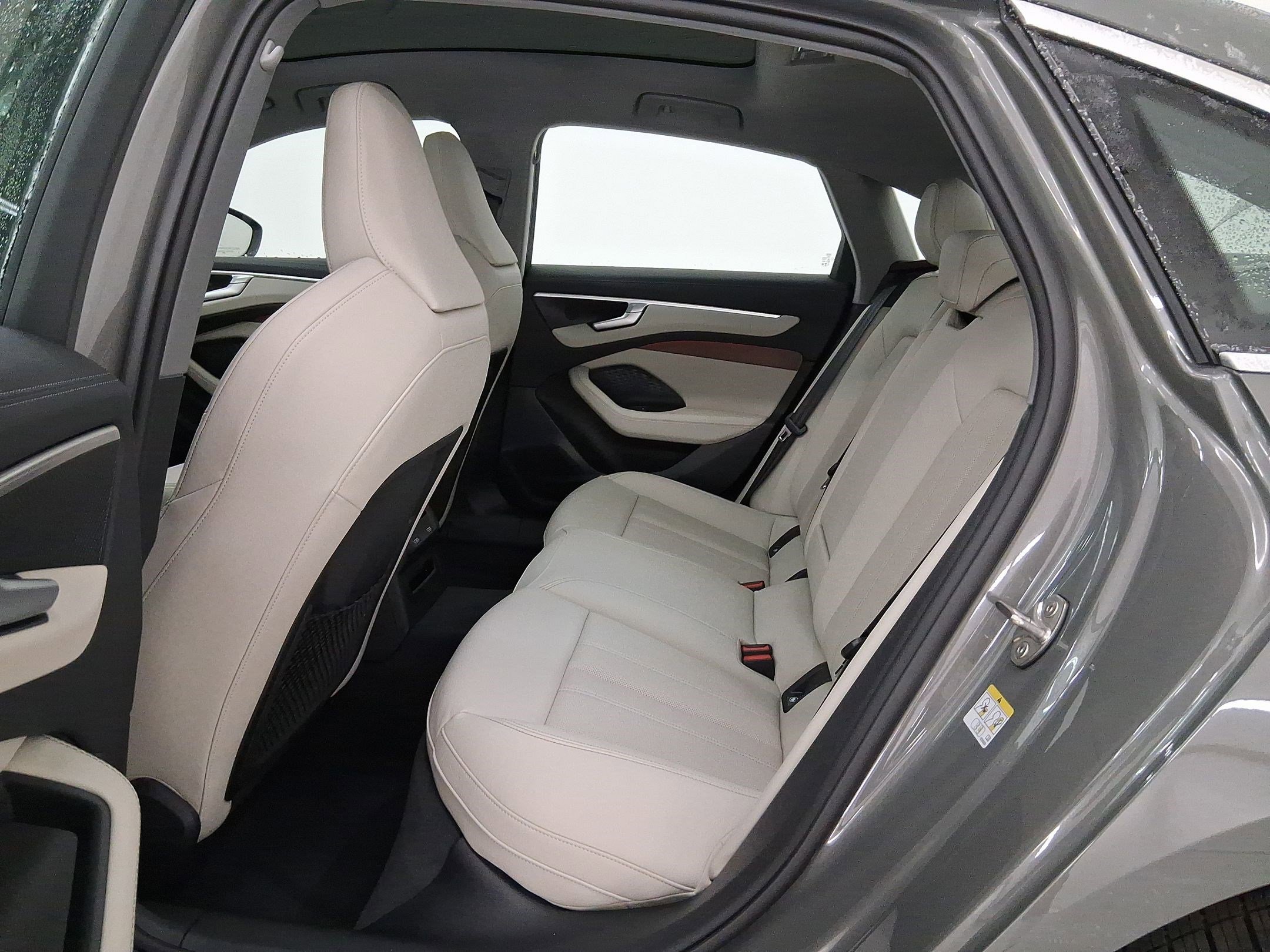 2026 Audi A6 Premium - Photo 13