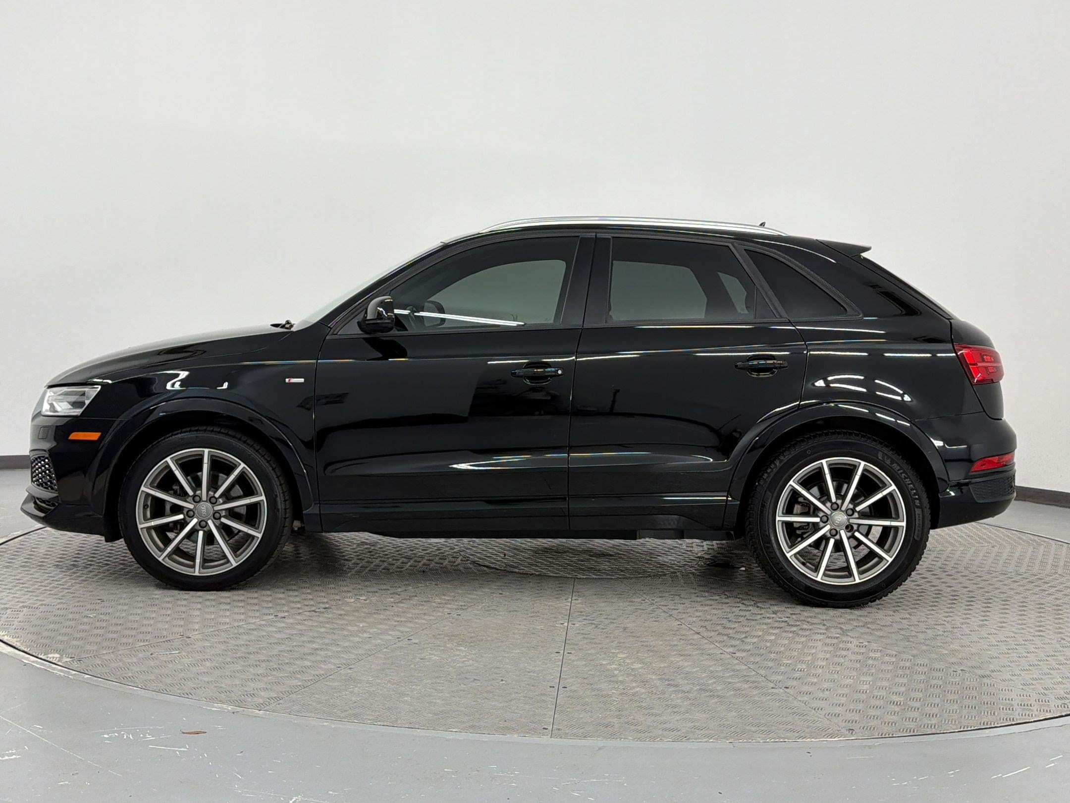 Used 2018 Audi Q3 Premium with VIN WA1ECCFSXJR028628 for sale in Irondale, AL