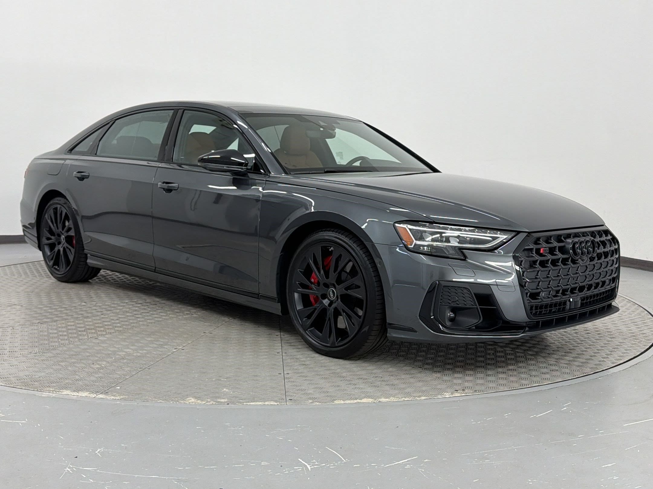 S8 Quattro Sedan