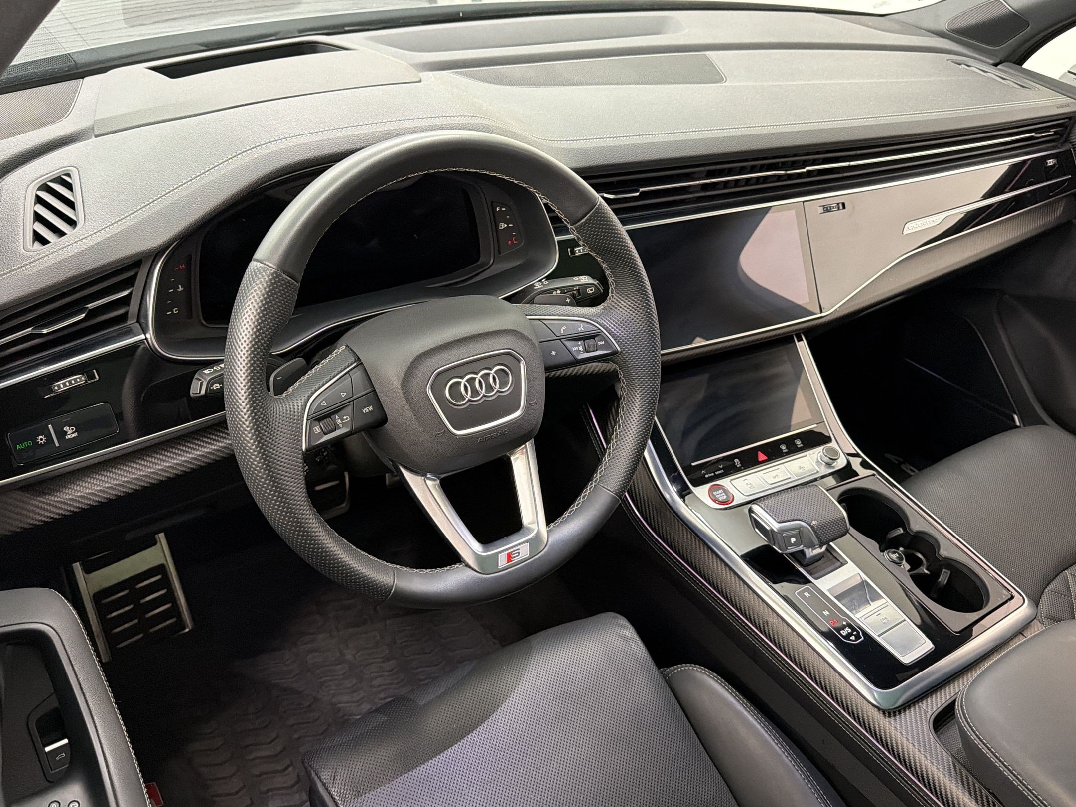 2025 Audi SQ7 Prestige SUV