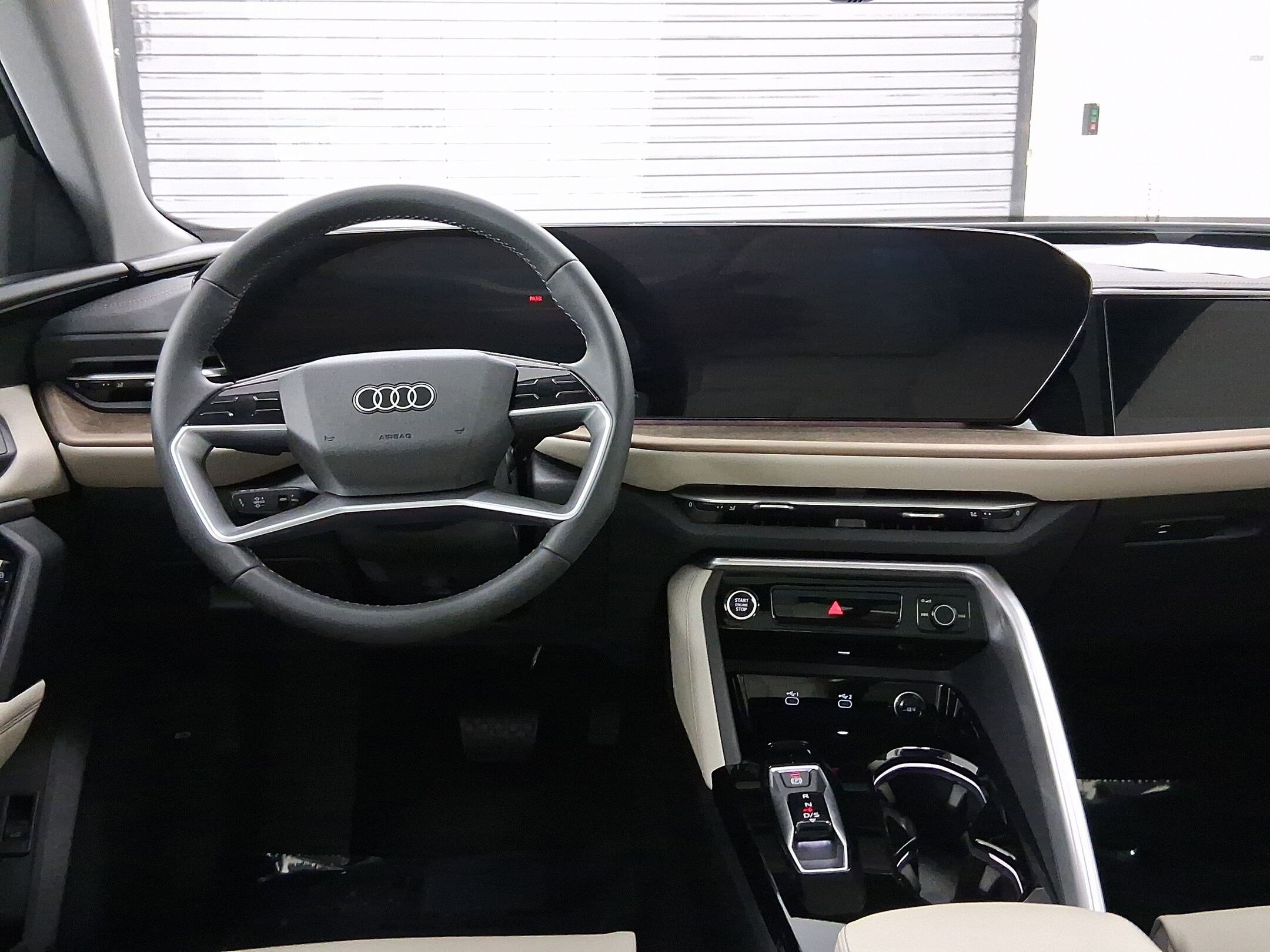 2025 Audi Q5 2.0T Prestige photo 4