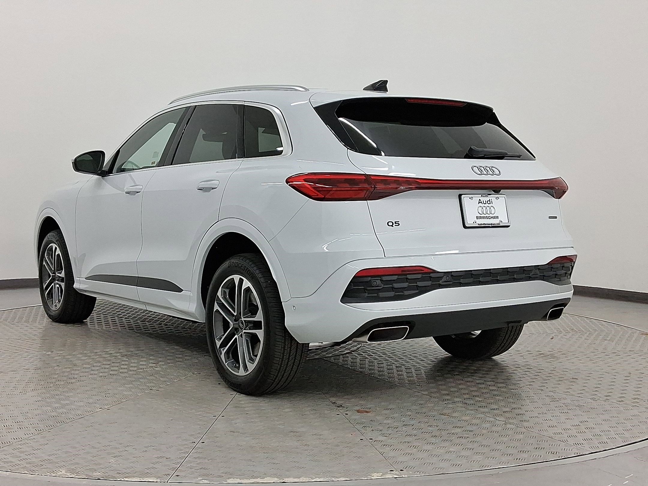 2025 Audi Q5 2.0T Premium photo 3