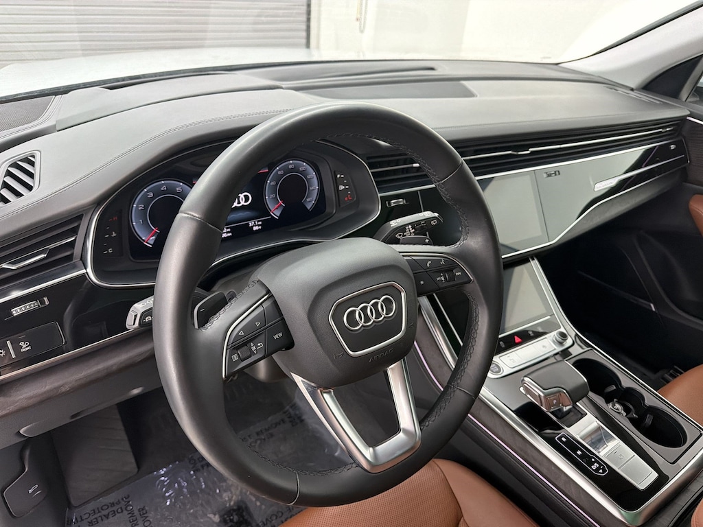 Used 2022 Audi Q8 Prestige SUV