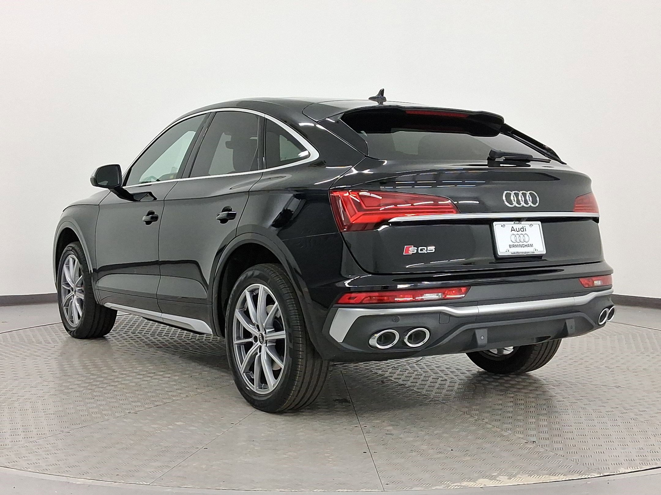 2022 Audi SQ5 Premium Plus photo 2