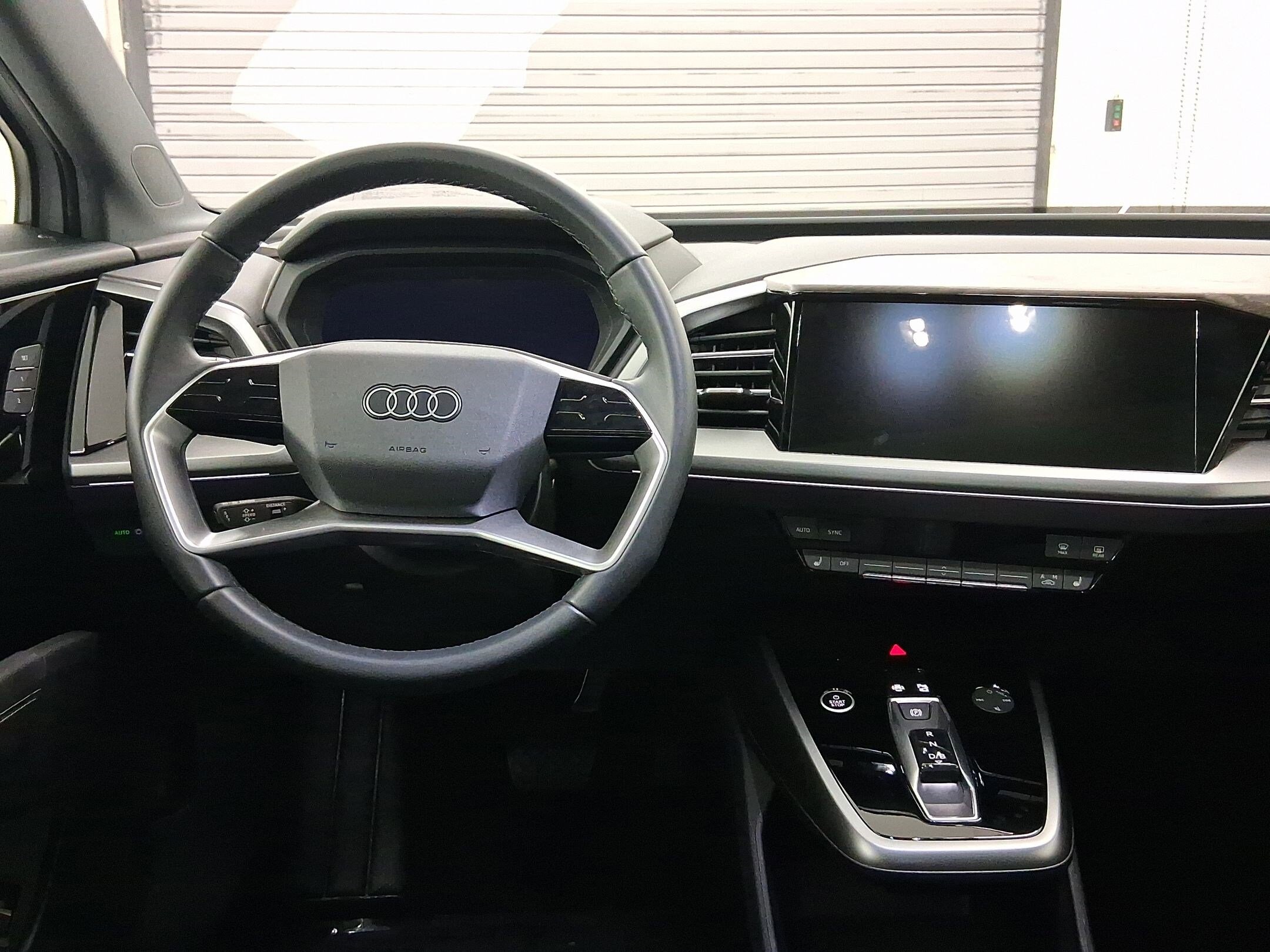 2024 Audi Q4 E-tron Premium photo 4