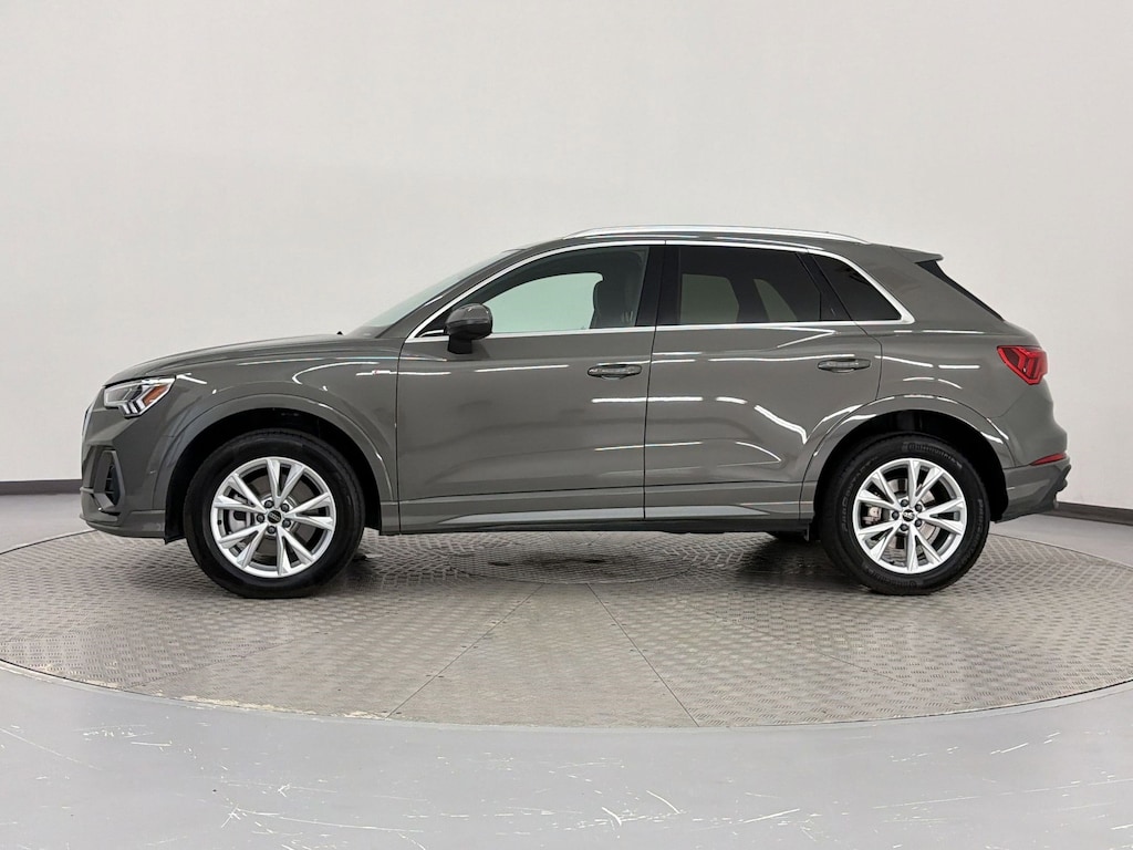 Used 2025 Audi Q3 S line Premium SUV