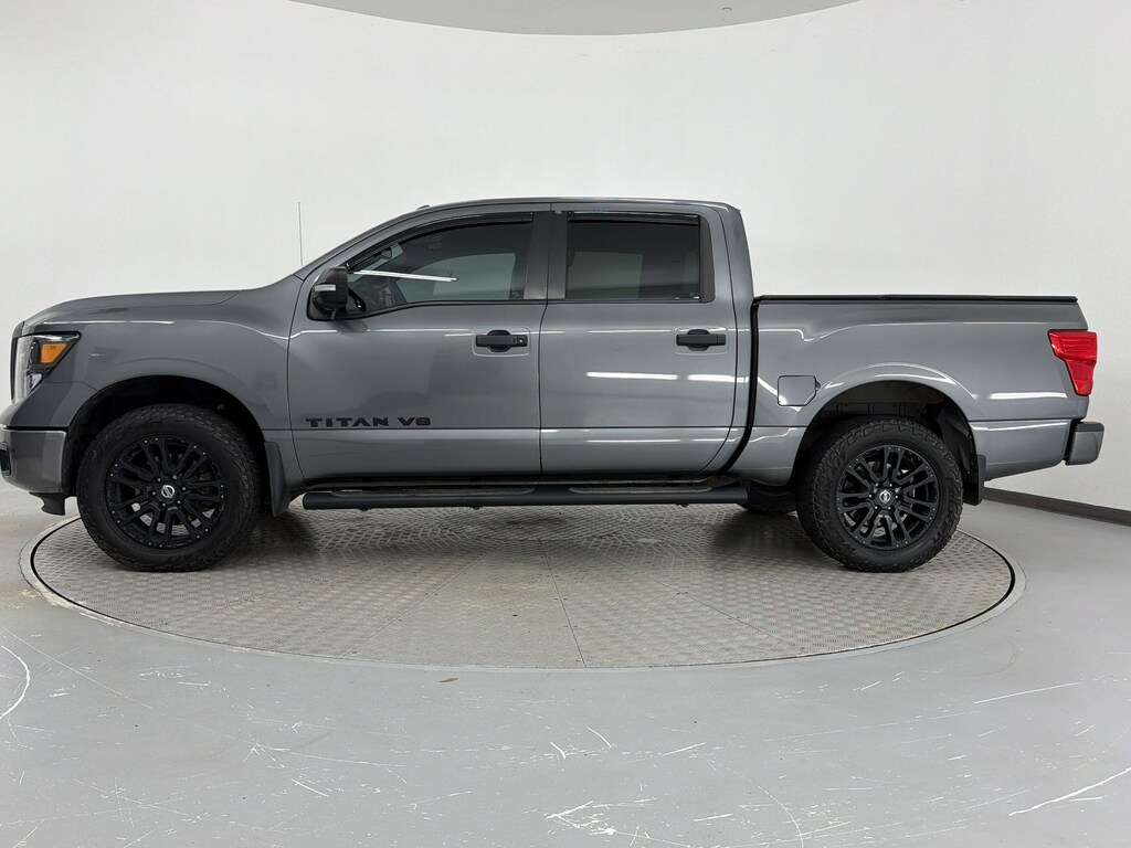 Used 2019 Nissan Titan SL Truck Crew Cab