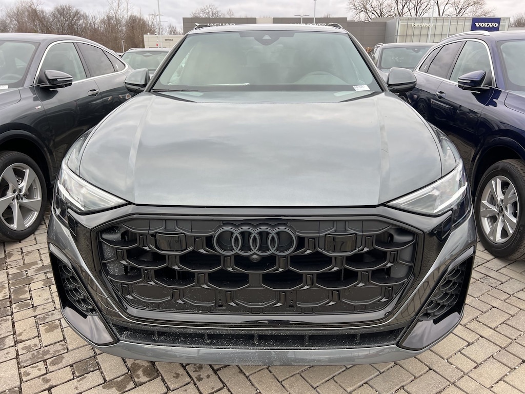 New 2026 Audi Q8 SUV