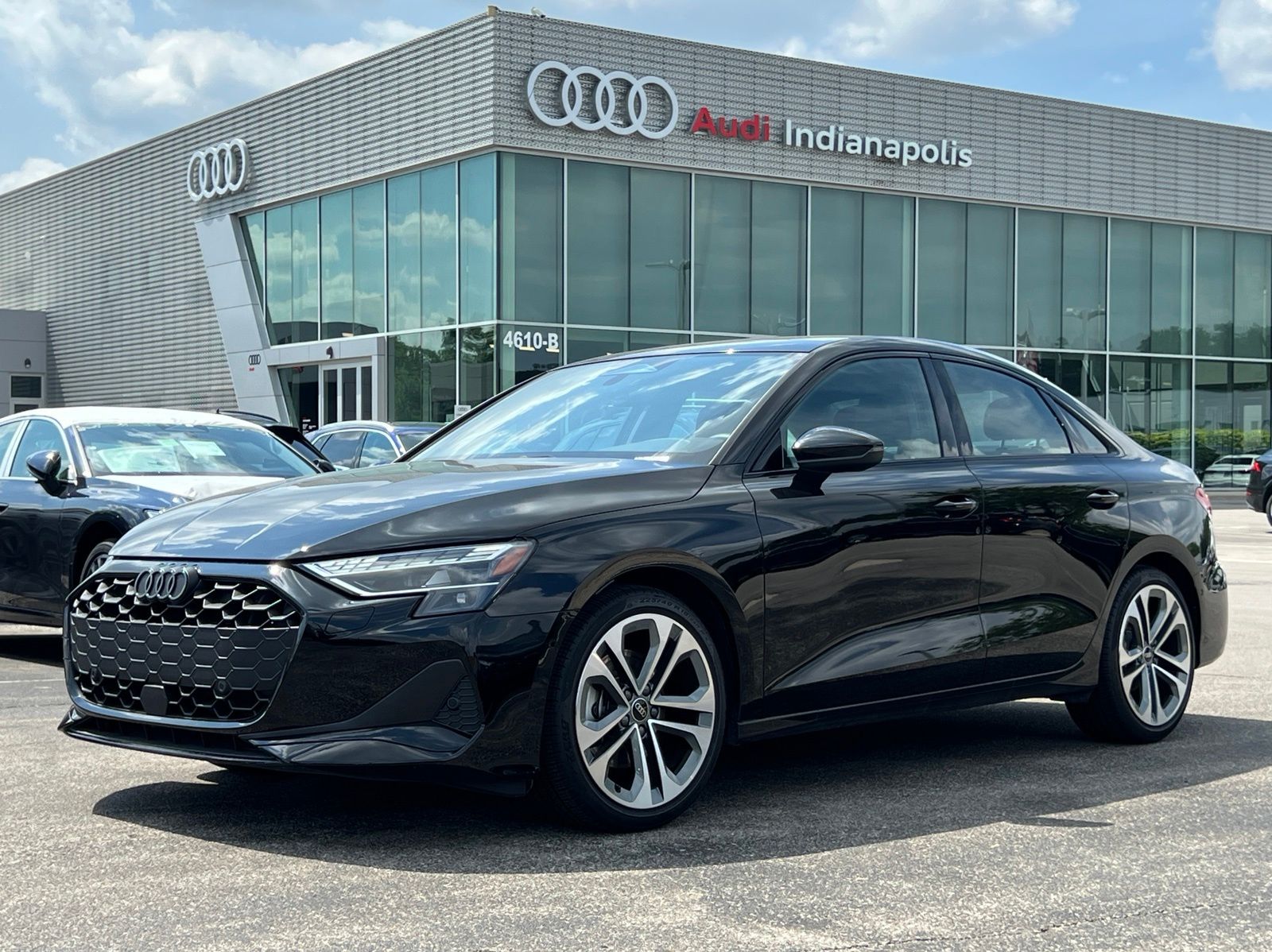 2026 Audi A3 Negro (Brilliant Black) Sedán Tracción en las cuatro ruedas 7 velocidades Automática