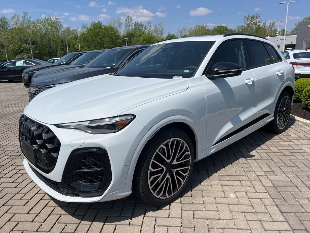 New 2026 Audi SQ5 SUV