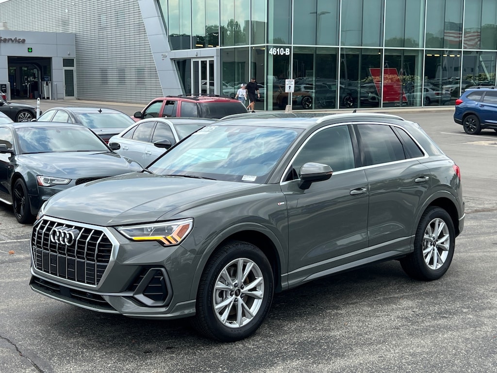 Certified 2025 Audi Q3 Premium Plus SUV