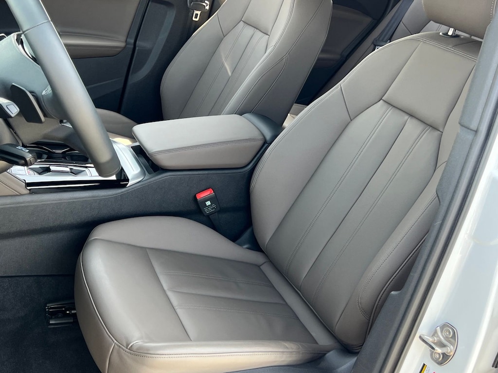 Used 2025 Audi Q5 2.0T Premium SUV