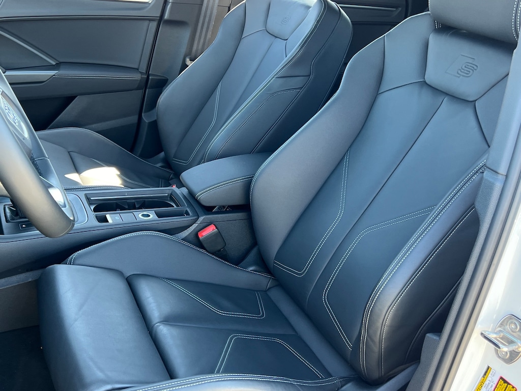 Used 2025 Audi Q3 Premium SUV