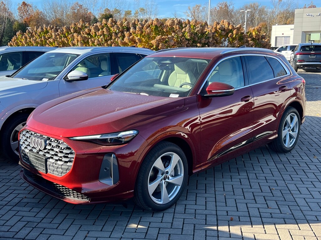 New 2025 Audi All-new Q5 2.0T Prestige SUV