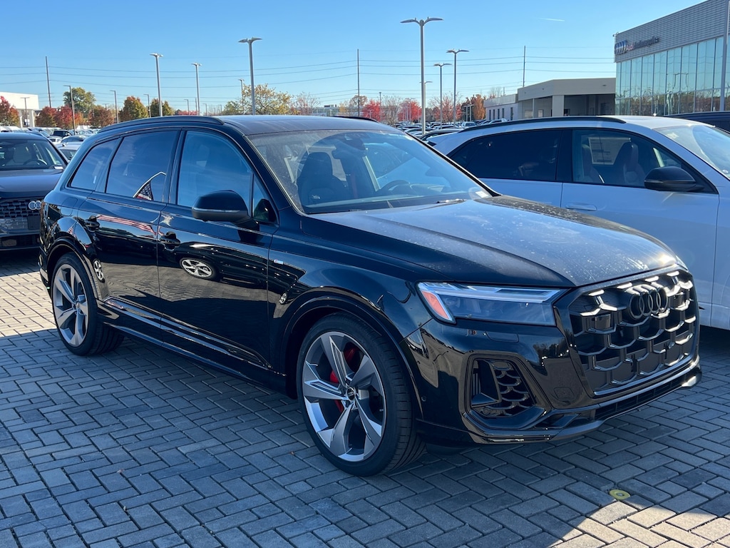 New 2026 Audi Q7 55 Prestige SUV