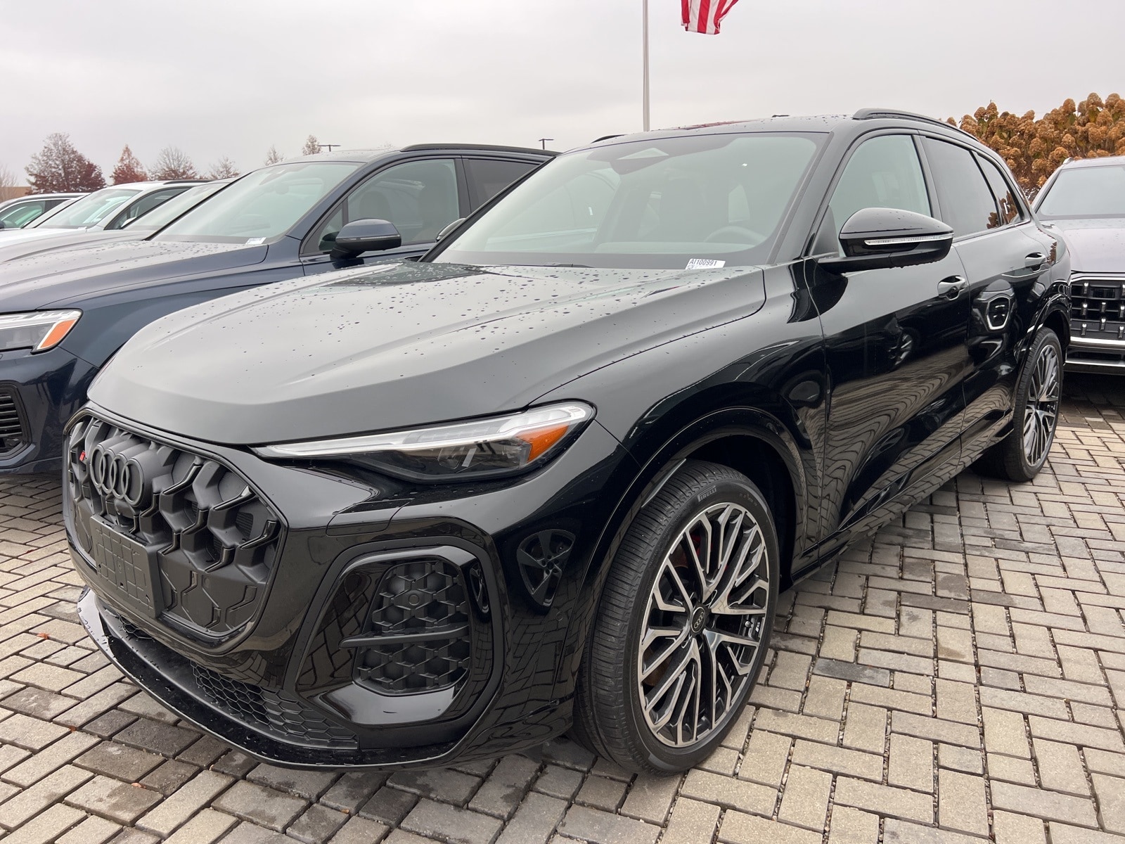 2025 Audi New SQ5 Premium Plus's photo