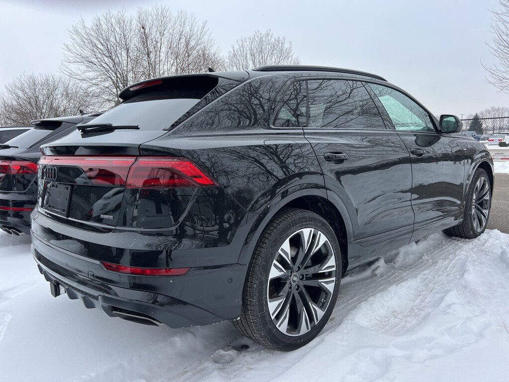 New 2026 Audi Q8 SUV