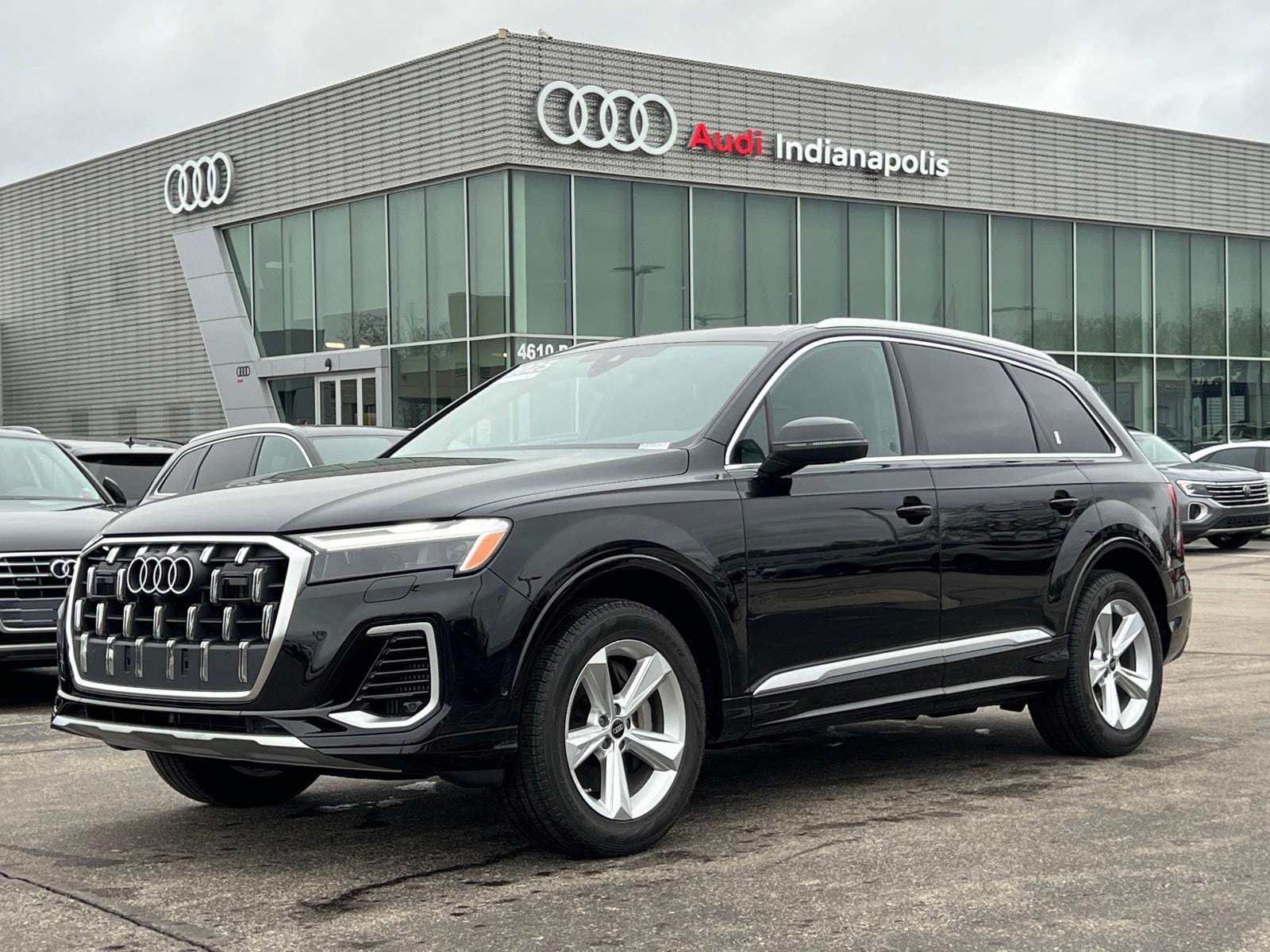 2025 Audi Q7 quattro Premium 55 TFSI