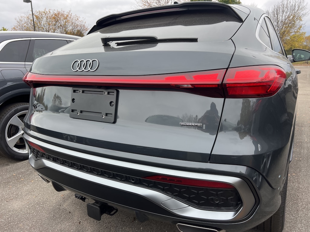 New 2025 Audi All-new Q5 2.0T Prestige SUV