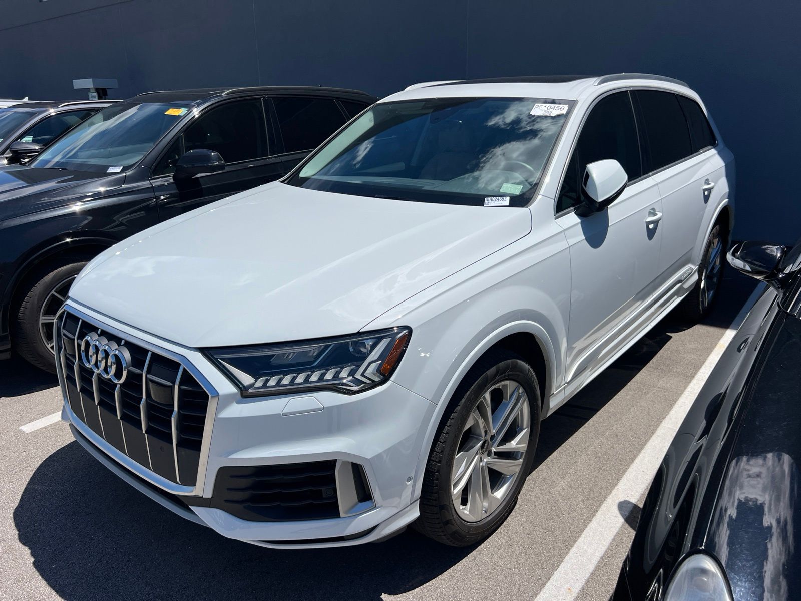  2023 Audi Q7 quattro Premium 55 TFSI   