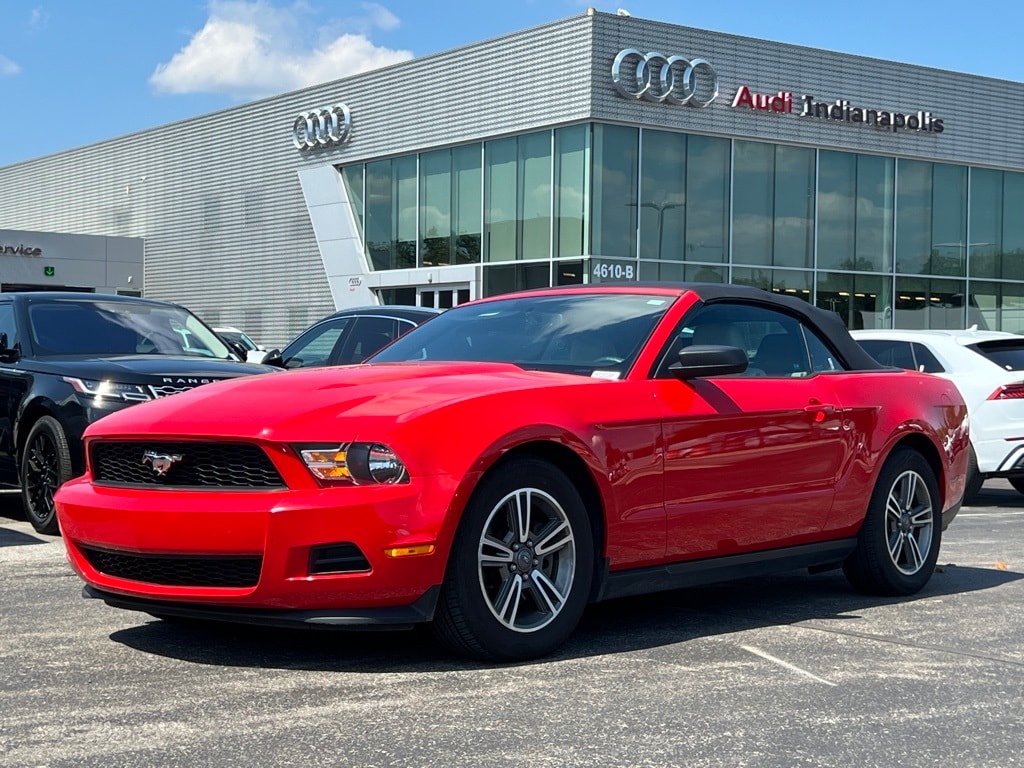 Used 2011 Ford Mustang V6 with VIN 1ZVBP8EM3B5151612 for sale in Indianapolis, IN