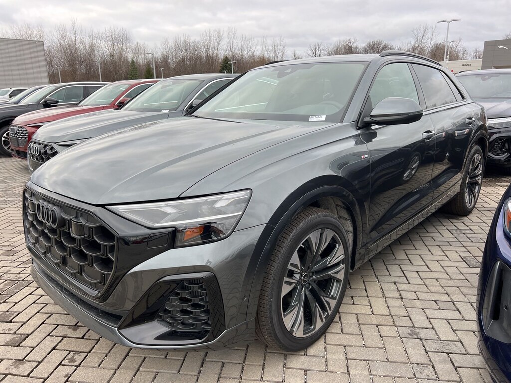 New 2026 Audi Q8 SUV
