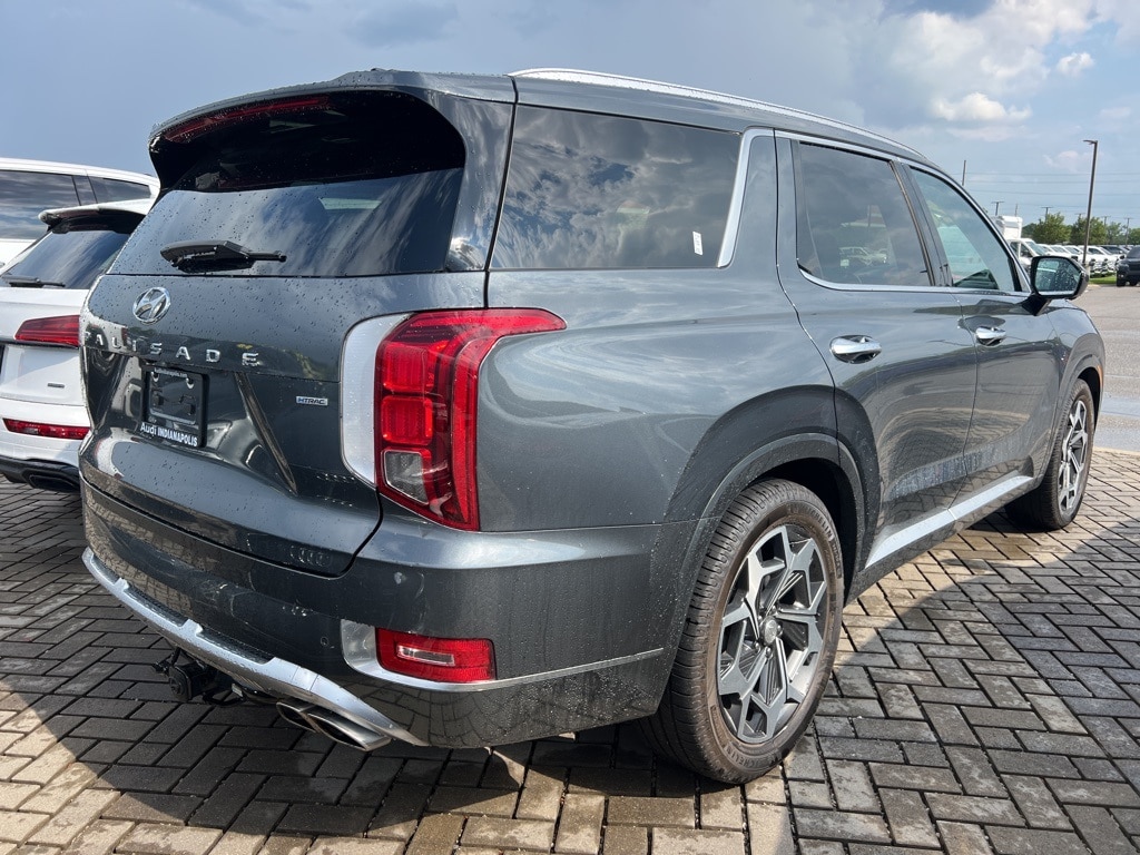 Used 2021 Hyundai Palisade Calligraphy with VIN KM8R7DHE4MU246537 for sale in Indianapolis, IN