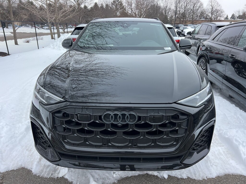 New 2026 Audi Q8 SUV