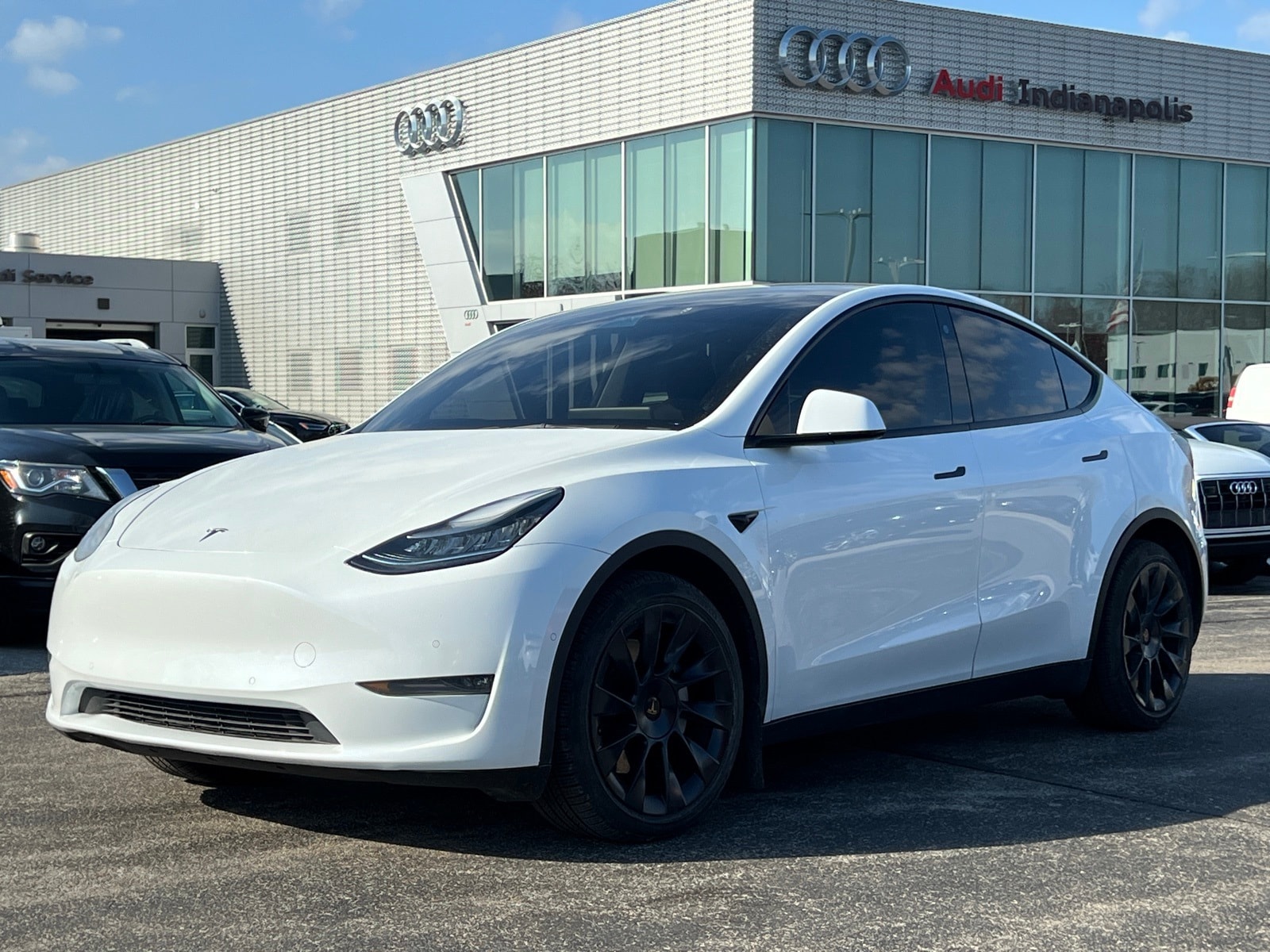 2021 Tesla Model Y Long Range's photo
