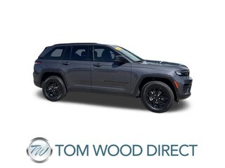 2024 Jeep Grand Cherokee Laredo SUV