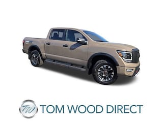 2024 Nissan Titan PRO-4X Truck Crew Cab