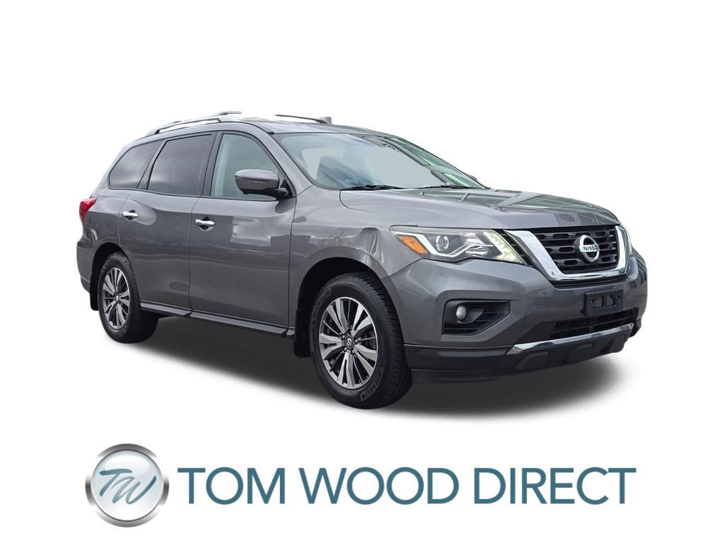 Used 2017 Nissan Pathfinder SL SUV