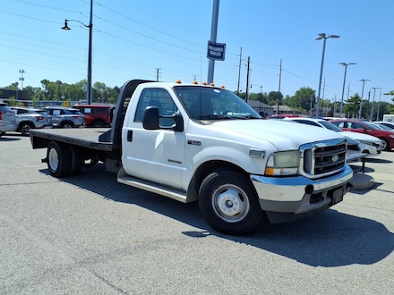 2002 Ford F-350SD XLT Chassis