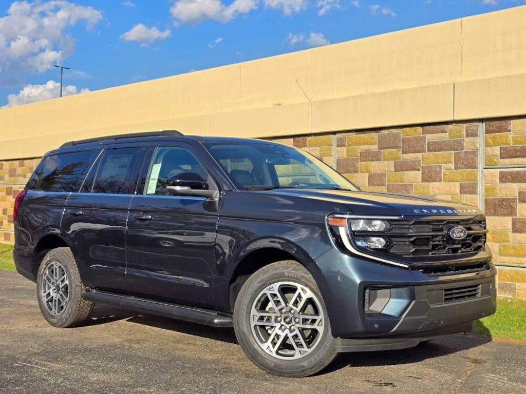 New 2026 Ford Expedition Active SUV