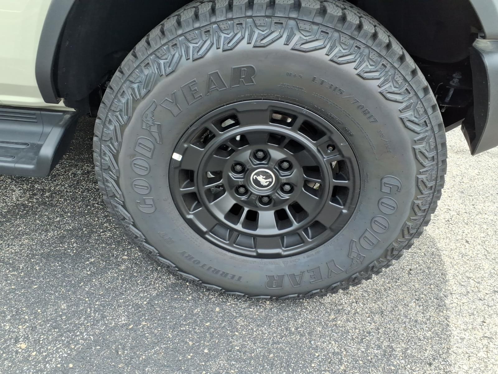 2026 Ford Bronco 4-Door Outer Banks - Photo 12