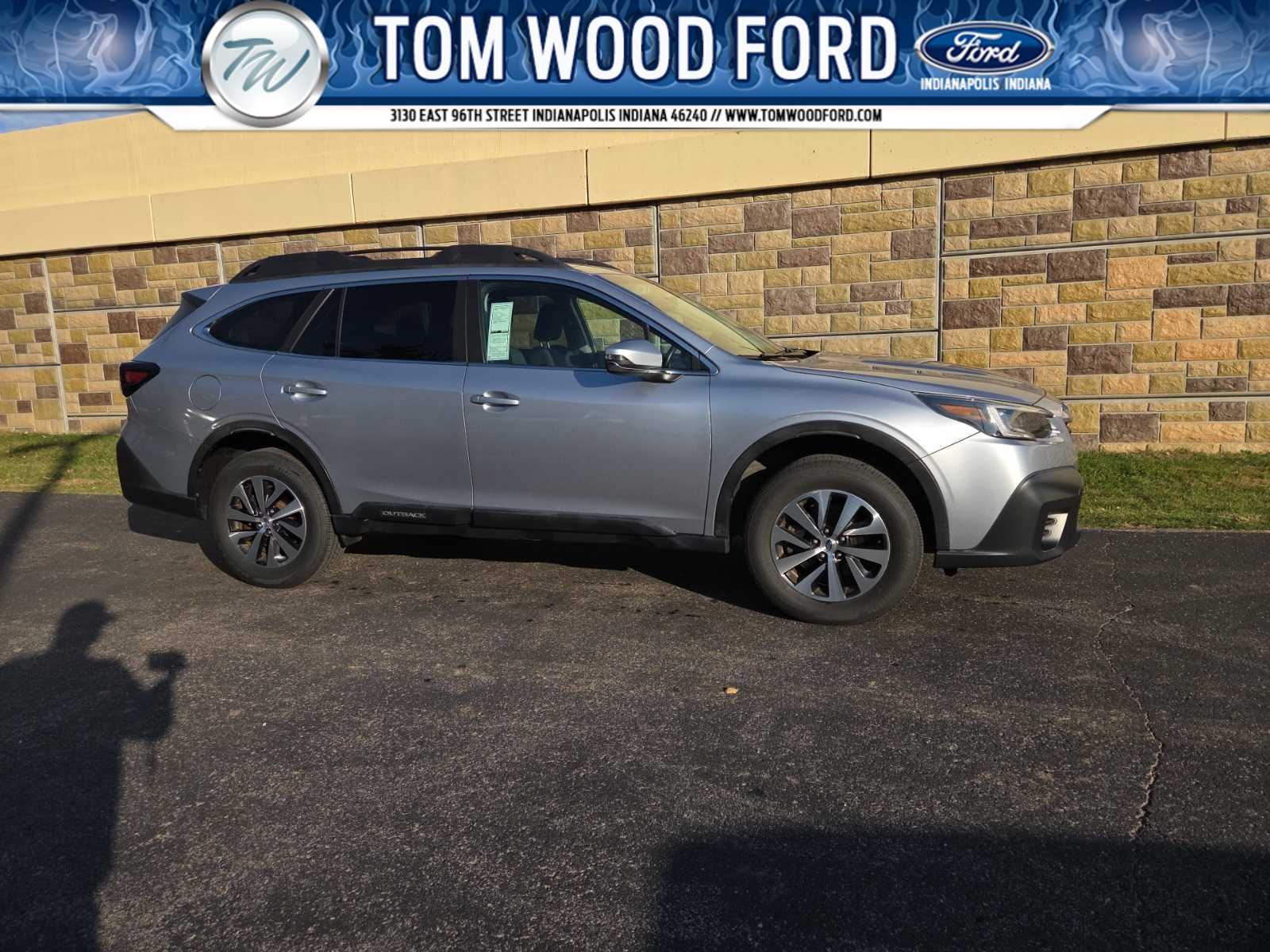 2020 Subaru Outback Premium's photo