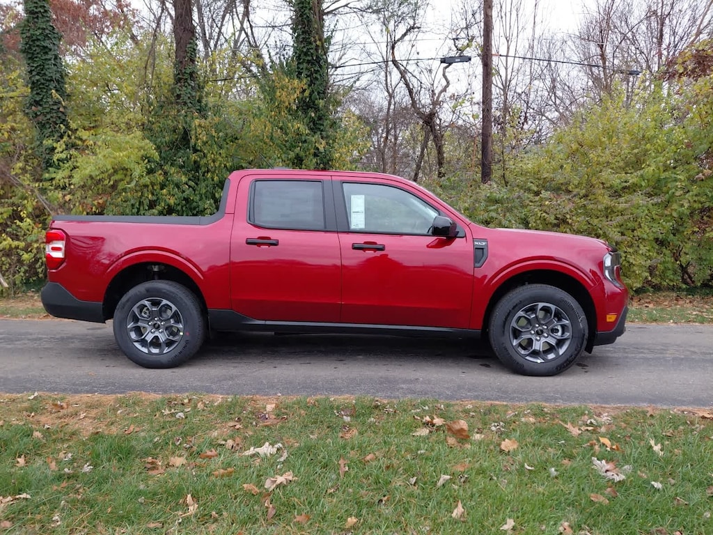 New 2025 Ford Maverick XLT AWD Supercrew AWD SuperCrew