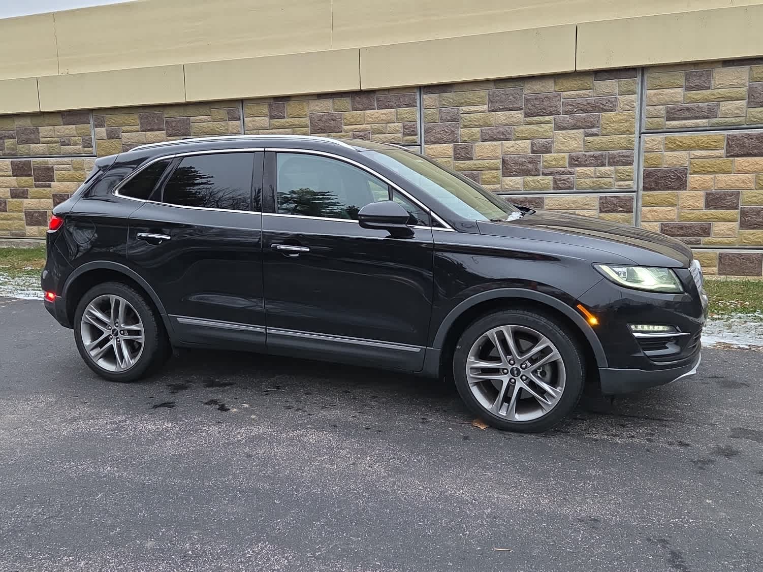 2019 Lincoln MKC Reserve photo 3