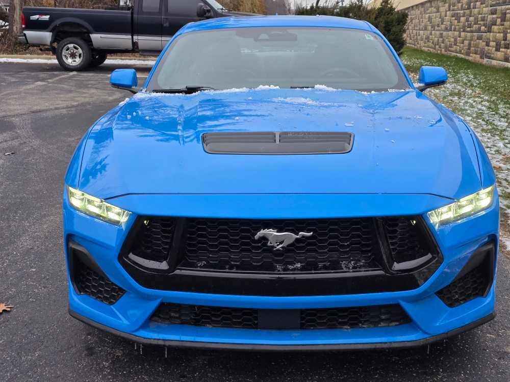 2024 Ford Mustang GT Premium photo 2