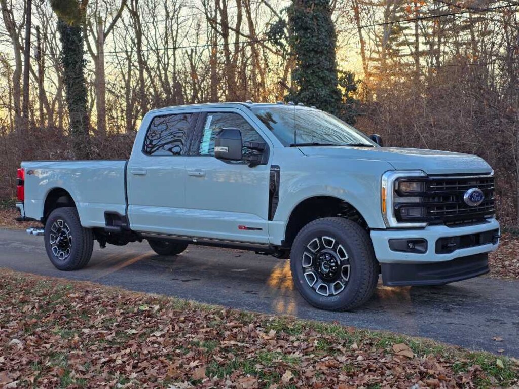 New 2026 Ford Super Duty F-350 SRW Platinum TRUCK