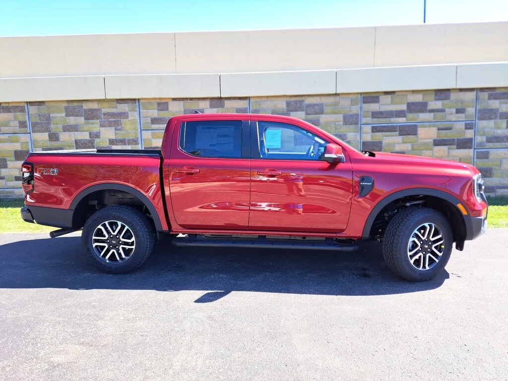 New 2025 Ford Ranger Lariat 4WD Supercrew 5 Box 4WD SuperCrew 5 Box