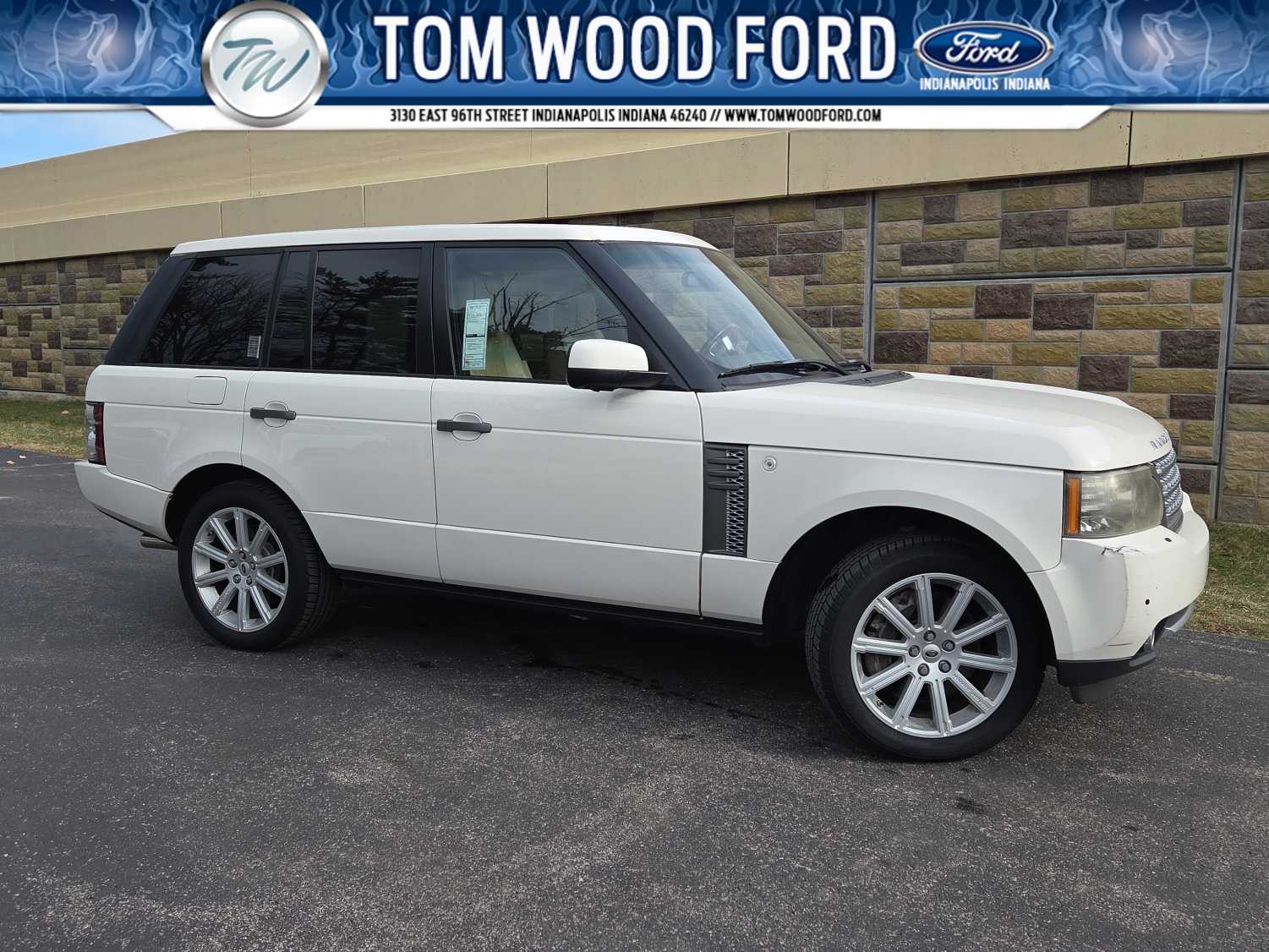2010 Land Rover Range Rover Supercharged's photo