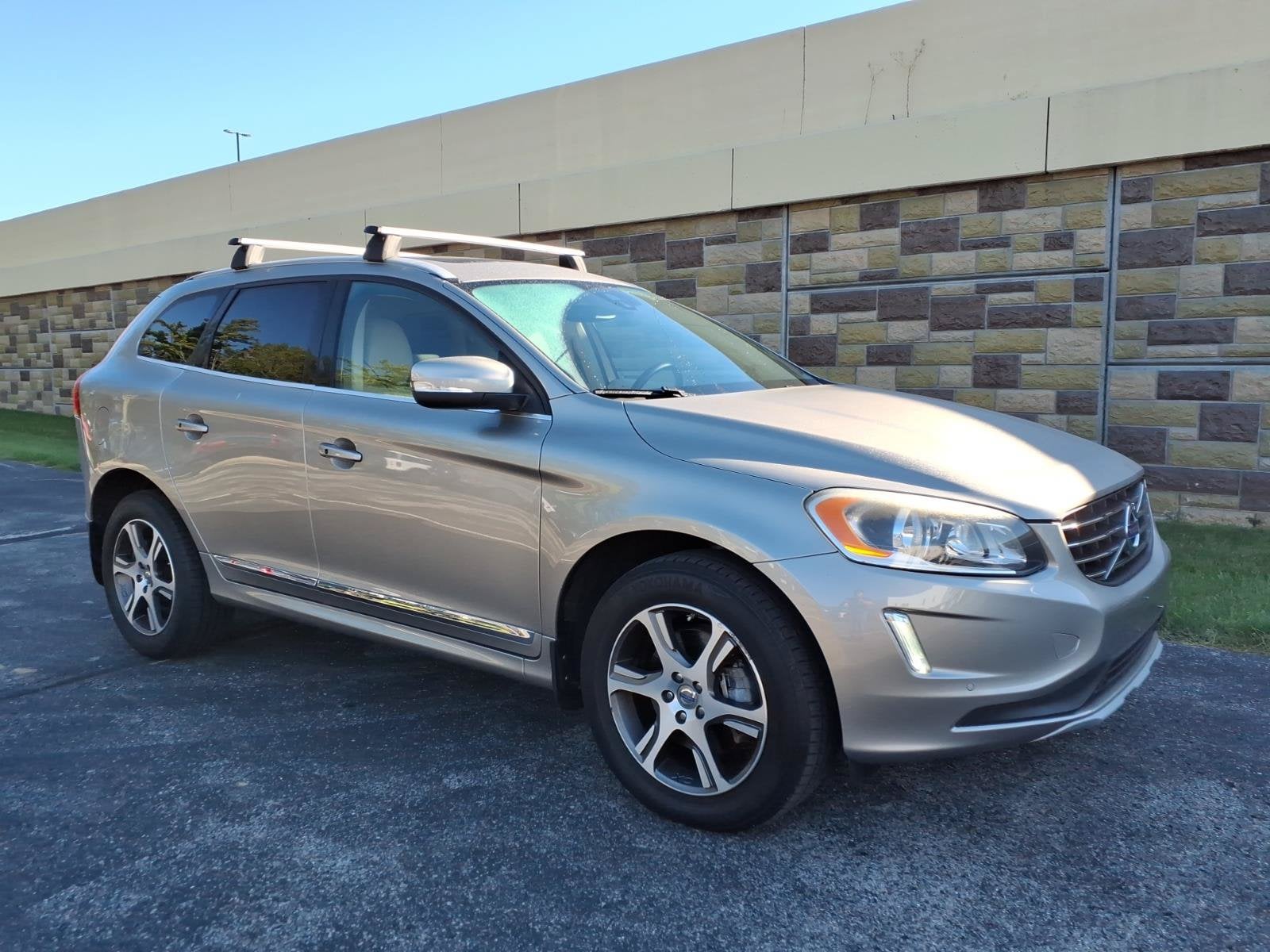 2015 Volvo XC60