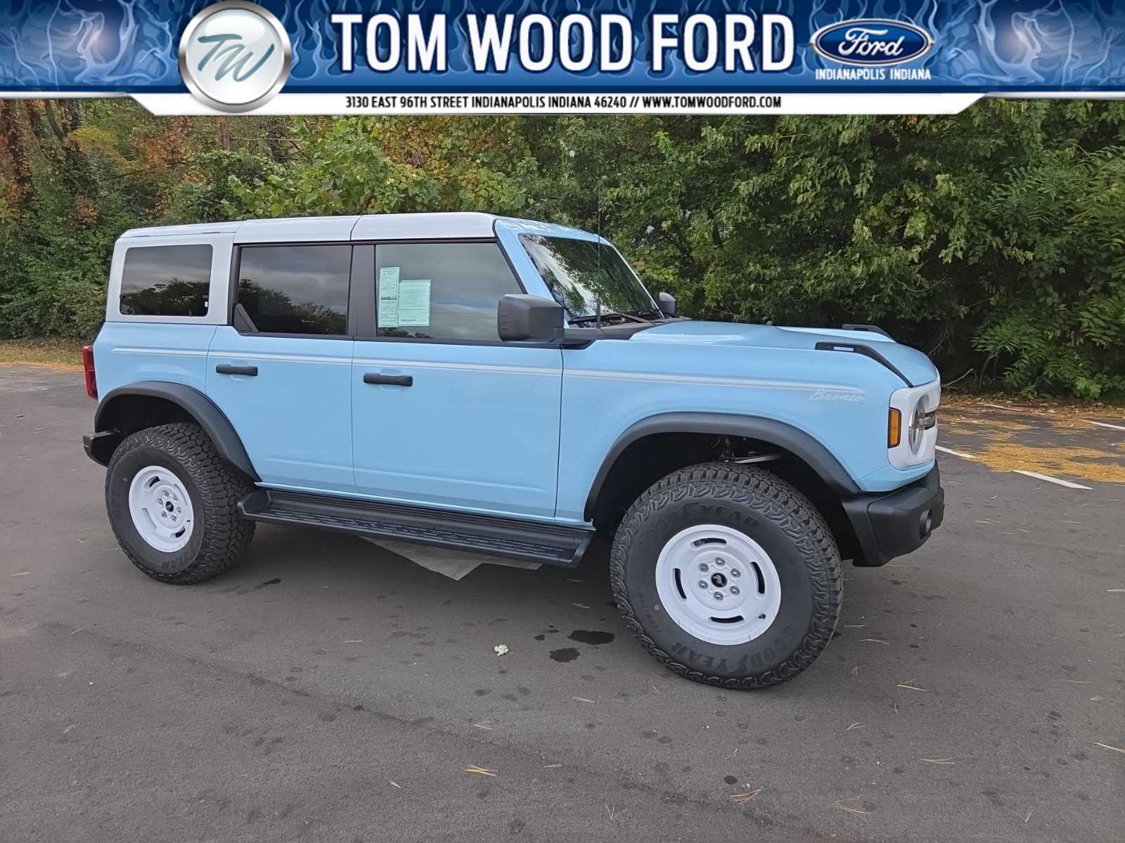 2025 Ford Bronco 4-Door Heritage Editon's photo