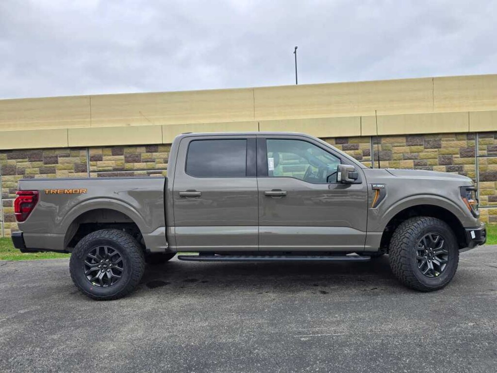 New 2026 Ford F-150 Tremor 4WD Supercrew 5.5 Box 4WD SuperCrew 5.5 Box