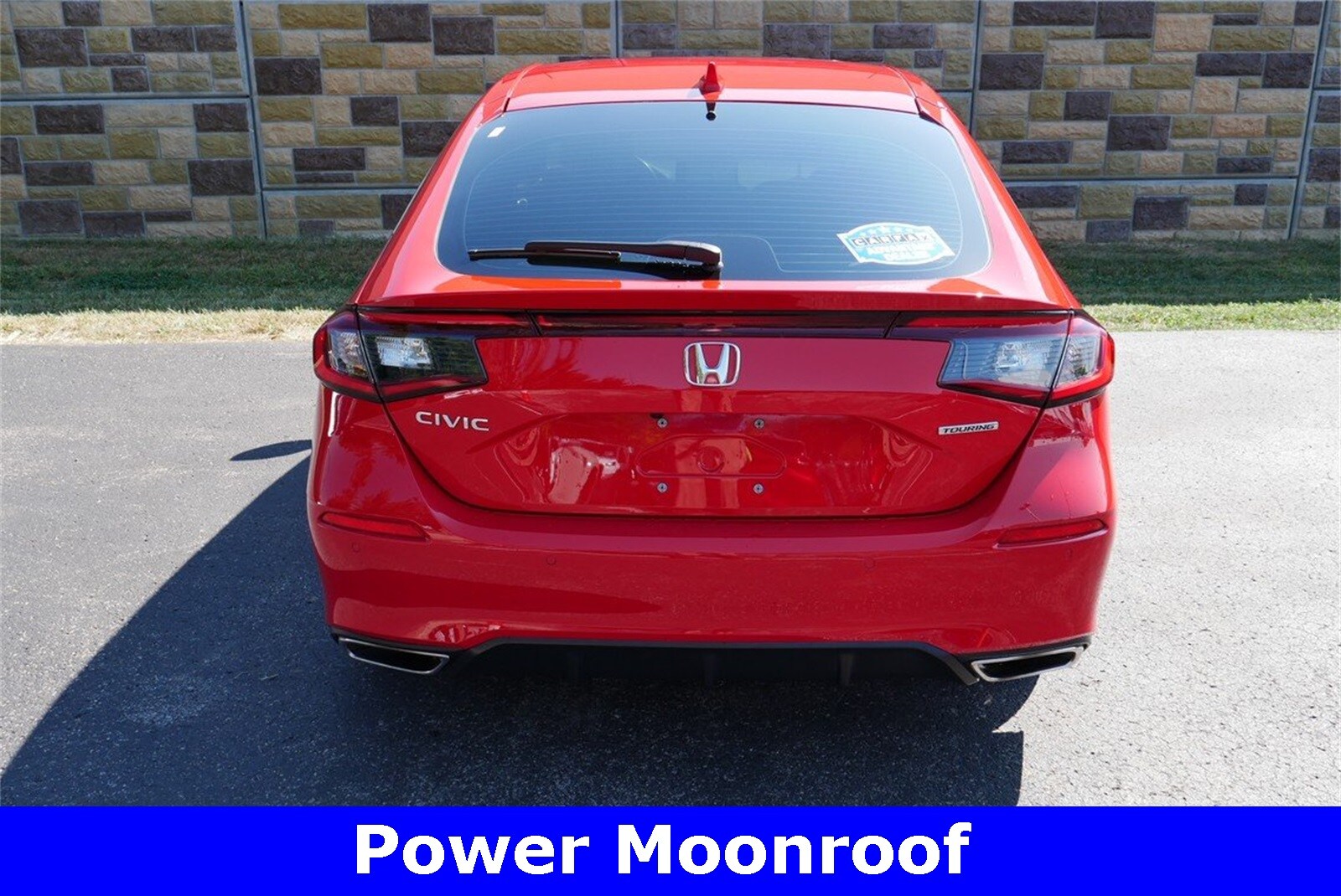 2024 Honda Civic Sport Touring Hatchback photo 4