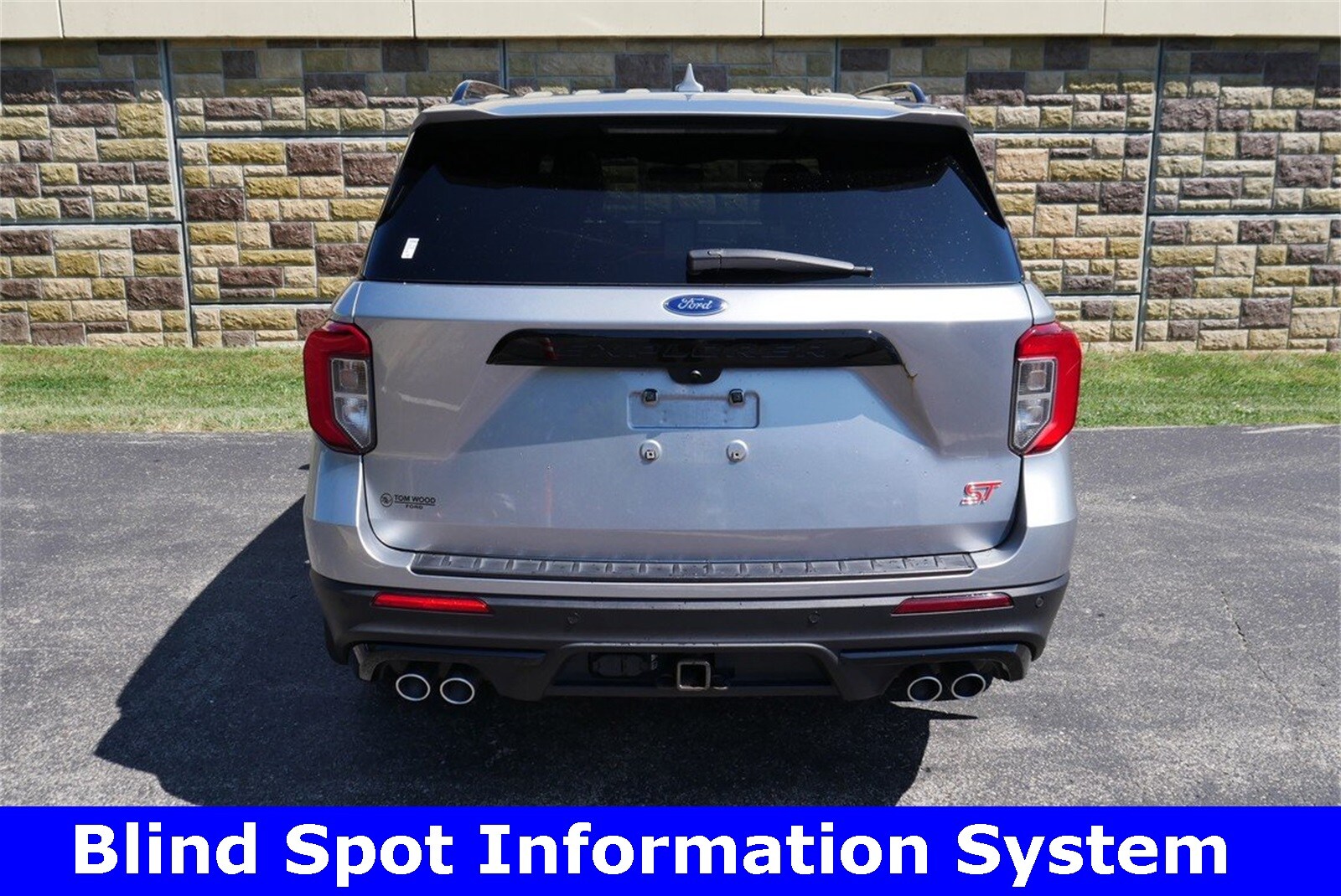 2020 Ford Explorer ST photo 3